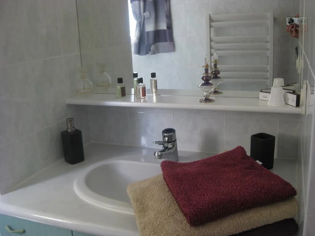 Bed & Breakfast Aux Portes De Rennes Ch. D'Hotes