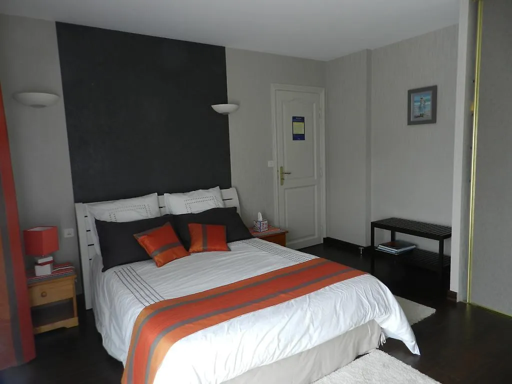 Bed & Breakfast Aux Portes De Rennes Ch. D'Hotes France